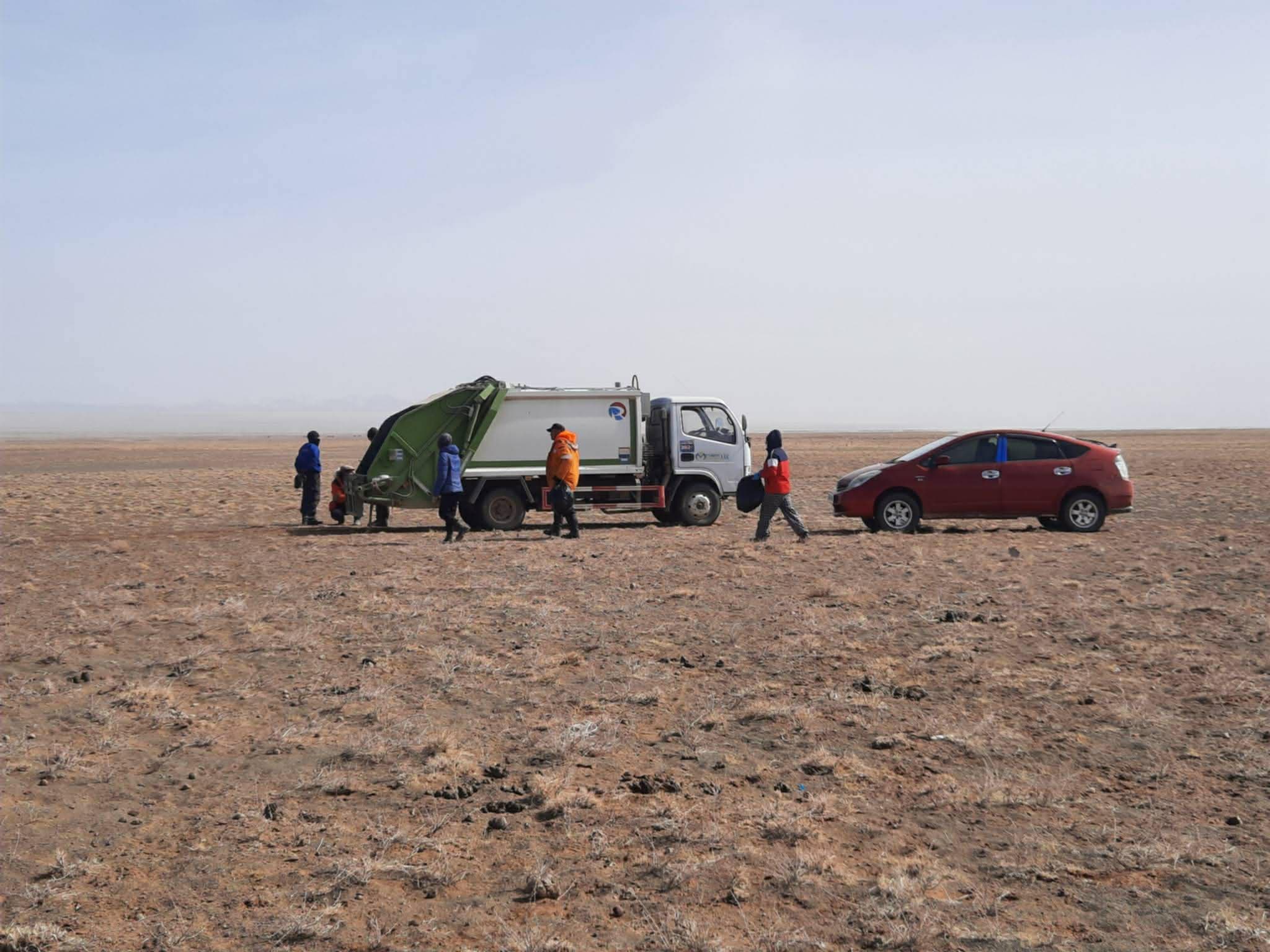 “Хуванцаргүй дэлхий”